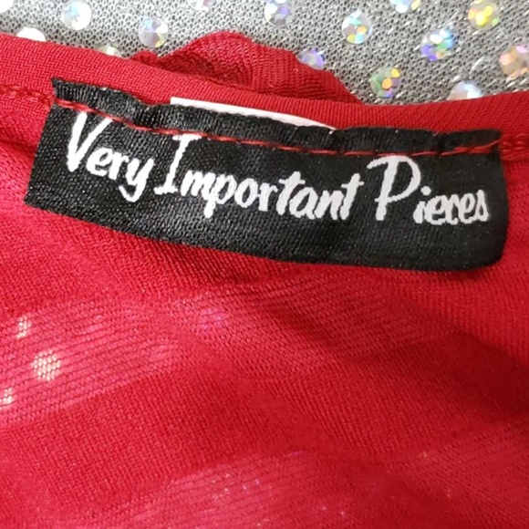 Red Layered Ruffle Short Sleeve Blouse - Picture 3 of 3